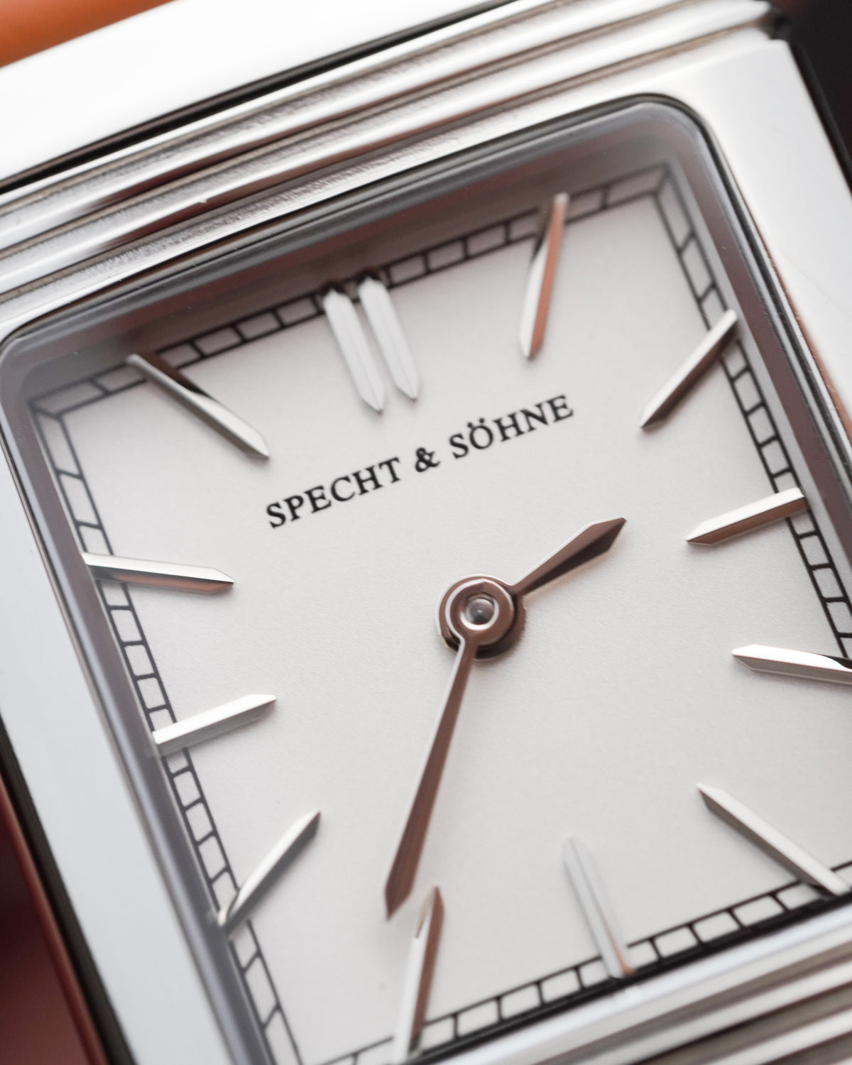 Specht & Söhne SP0029Q-V5 Reverso Quartz