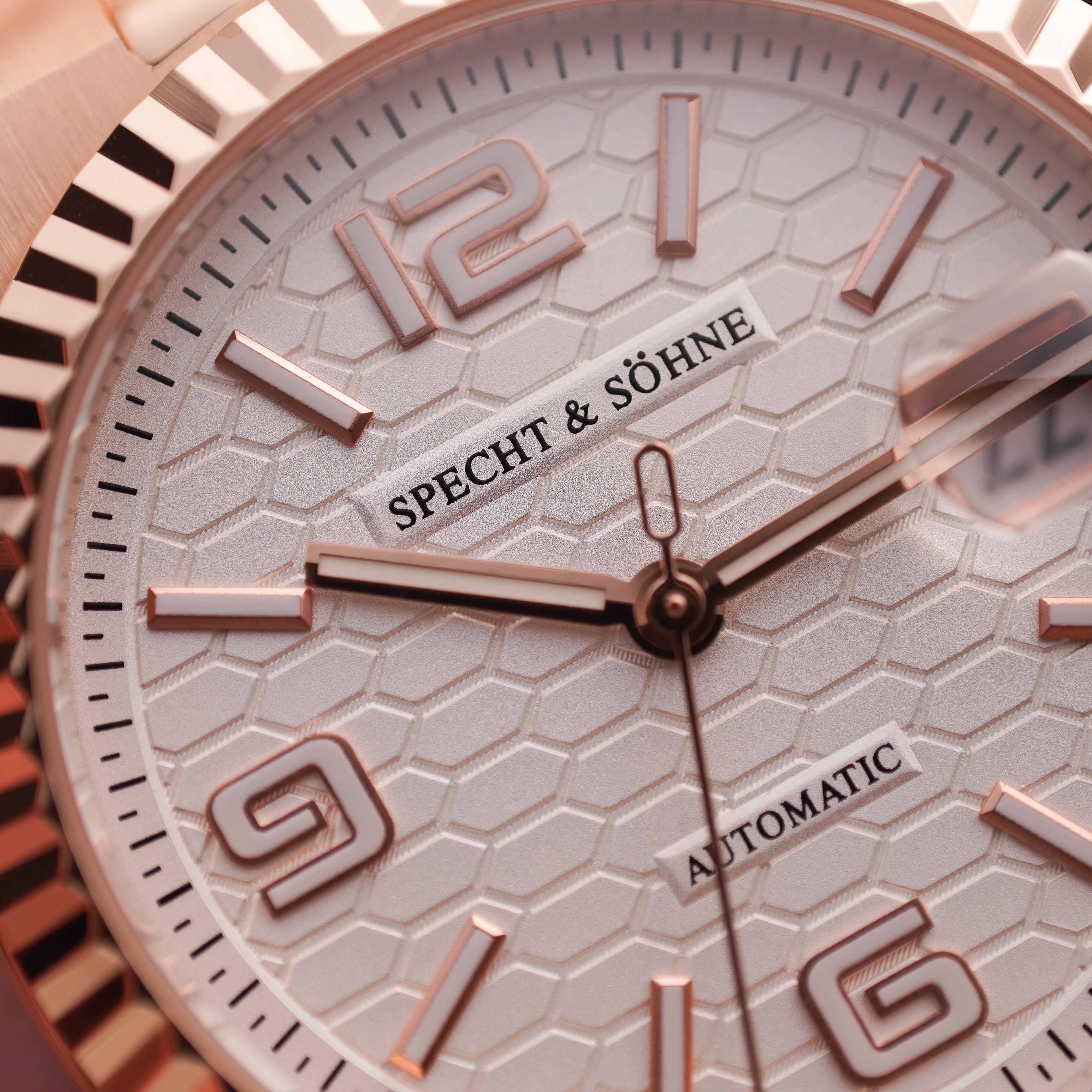 Specht & Söhne SP0043A Land-Dweller Automatic